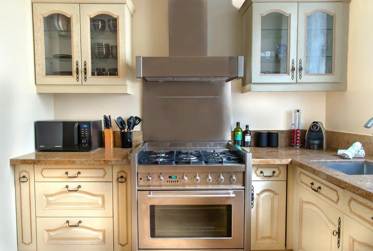La Lumiere Eiffel Walk To Tower Apartment Paris 0*,  France