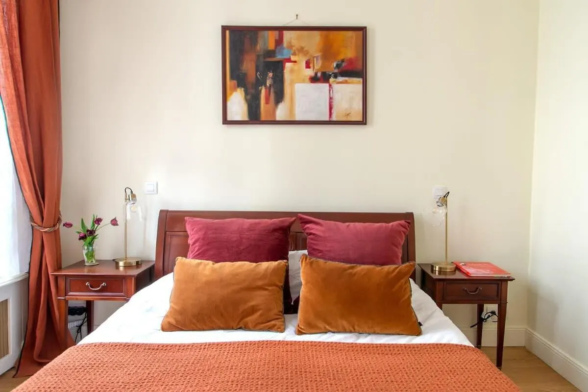 La Lumiere Eiffel Walk To Tower Apartment Paris